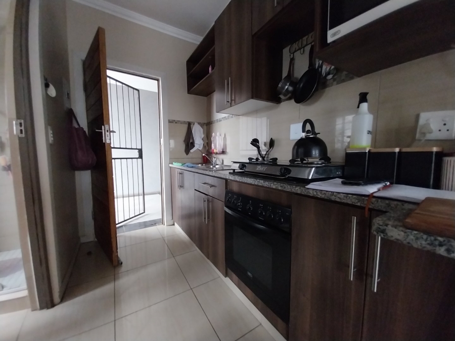 1 Bedroom Property for Sale in Bult West North West